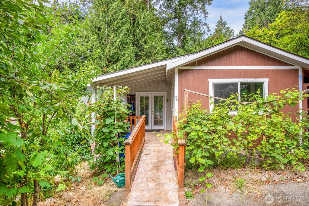 Photo of 3333 SE 228th Street #74, Bothell, WA 98021 (MLS # 2406475)