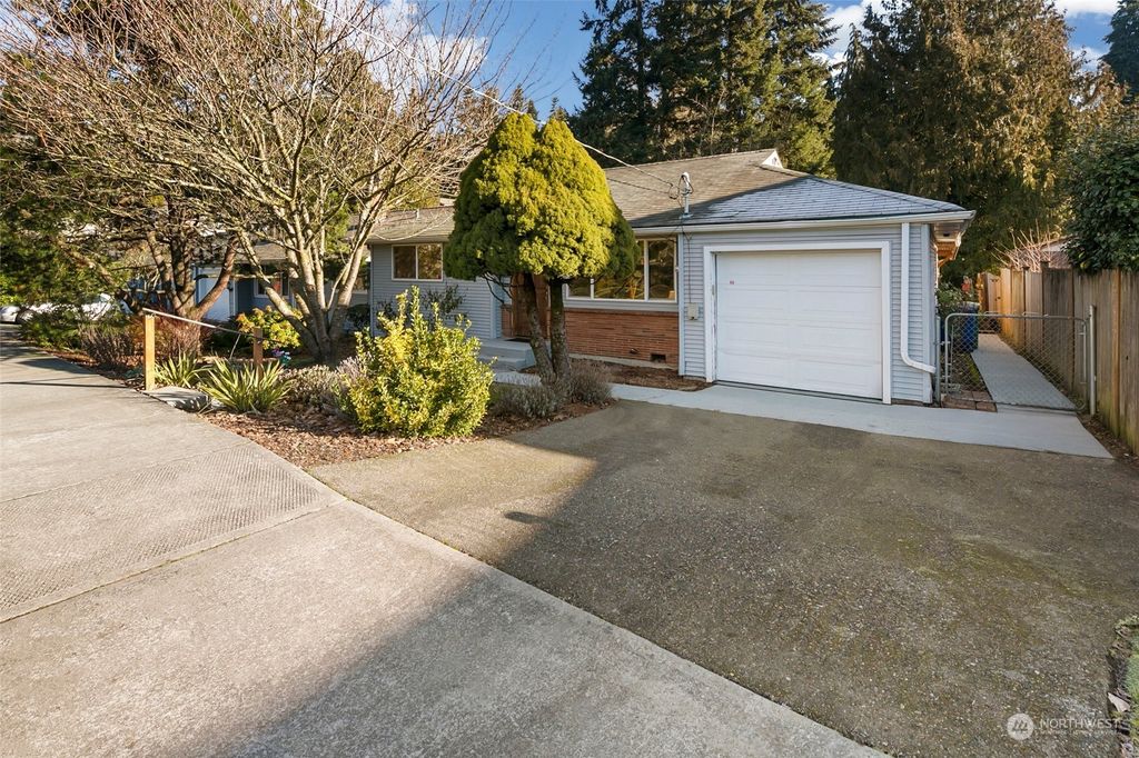 Photo of 8212 Ravenna Avenue NE, Seattle, WA 98115 (MLS # 2324991)