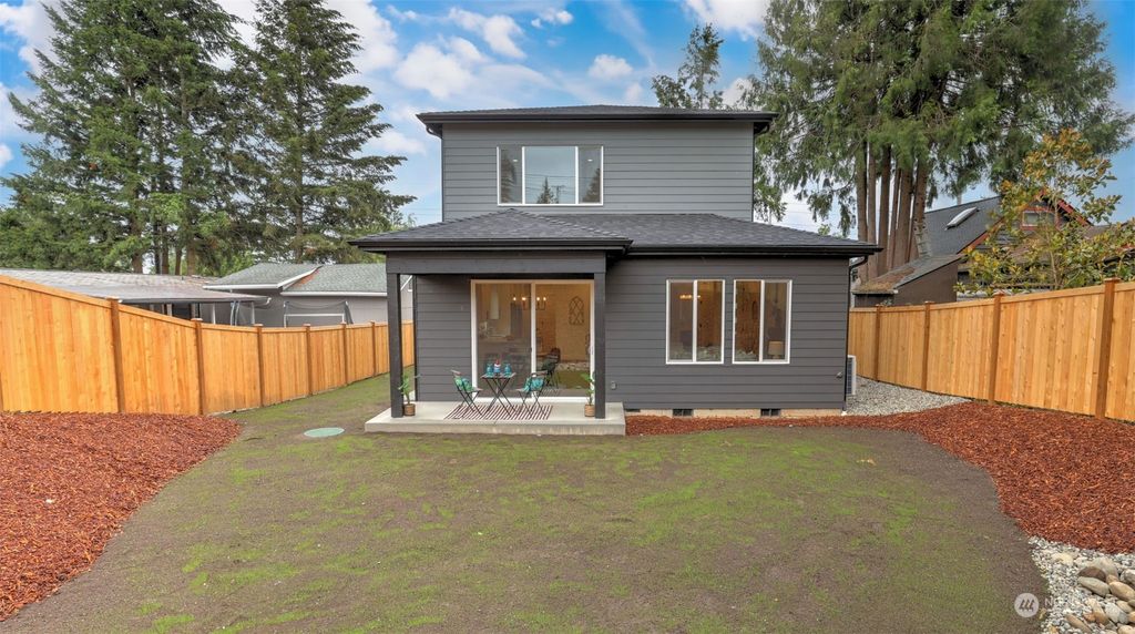 Photo of 32424 4th Avenue, Black Diamond, WA 98010 (MLS # 2248810)