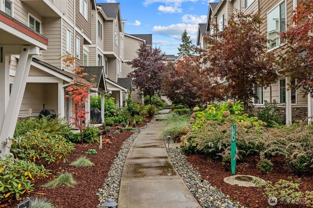 Photo of 12925 3rd Avenue SE #D3, Everett, WA 98208 (MLS # 2440616)