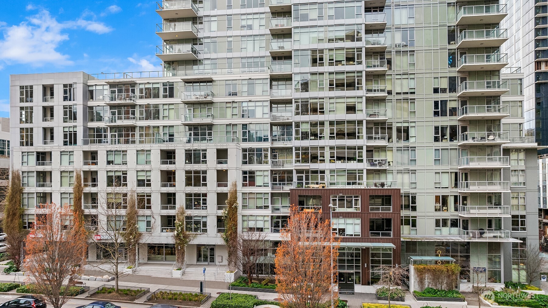 588 Bell Street 201S