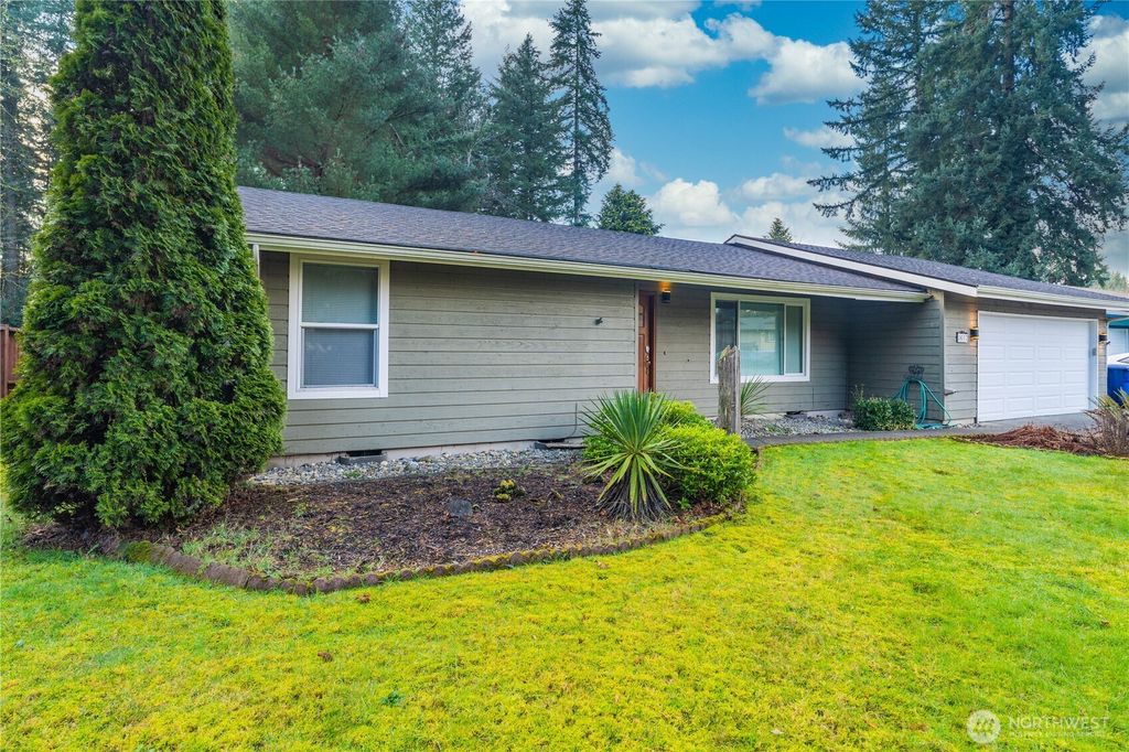 Photo of 3607 Van Epps Street SE, Olympia, WA 98501 (MLS # 2475666)