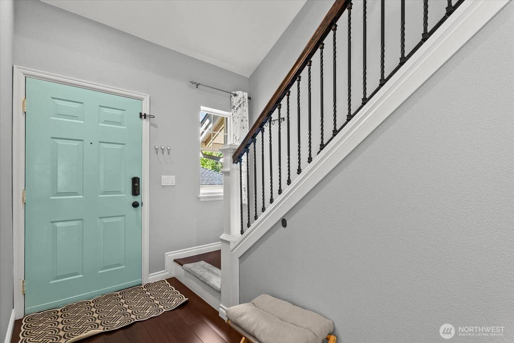 Photo of 2300 Jefferson Ave AVE NE #G131, Renton, WA 98056 (MLS # 2564788)