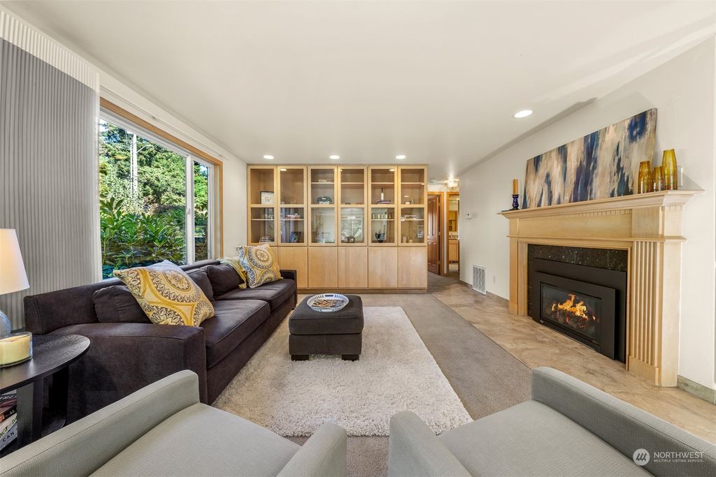 Photo of 1804 N 157th Street, Shoreline, WA 98133 (MLS # 2296528)