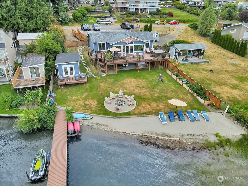 Photo of 15823 Sturtevant Avenue, Stanwood, WA 98292 (MLS # 2269860)