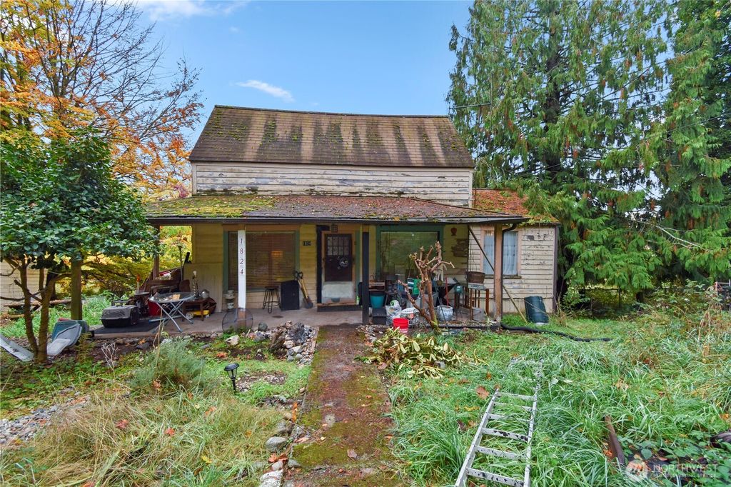 Photo of 1824 Sunnyside Boulevard, Lake Stevens, WA 98258 (MLS # 2451309)