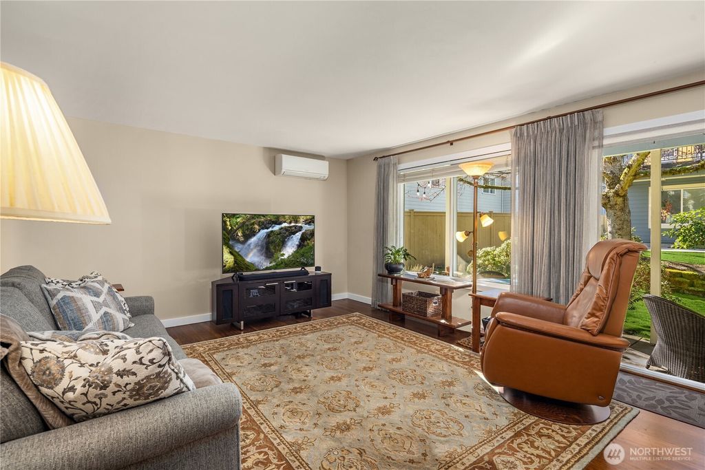 Photo of 11905 93rd Avenue NE #A104, Kirkland, WA 98034 (MLS # 2487540)