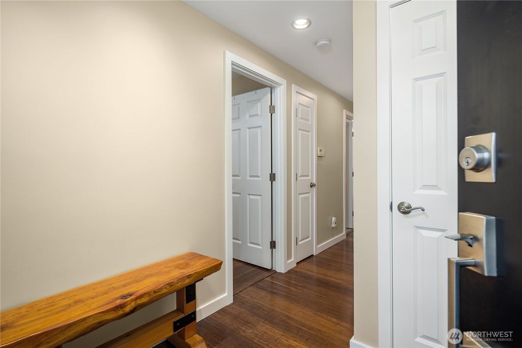 Photo of 11905 93rd Avenue NE #A104, Kirkland, WA 98034 (MLS # 2487540)