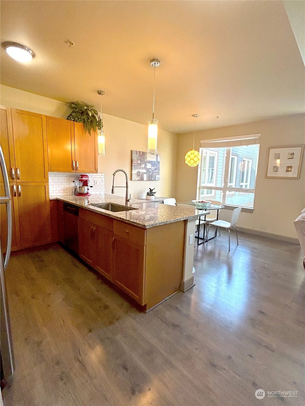 Photo of 1880 NE 25th Place NE #412, Issaquah, WA 98029 (MLS # 2164280)