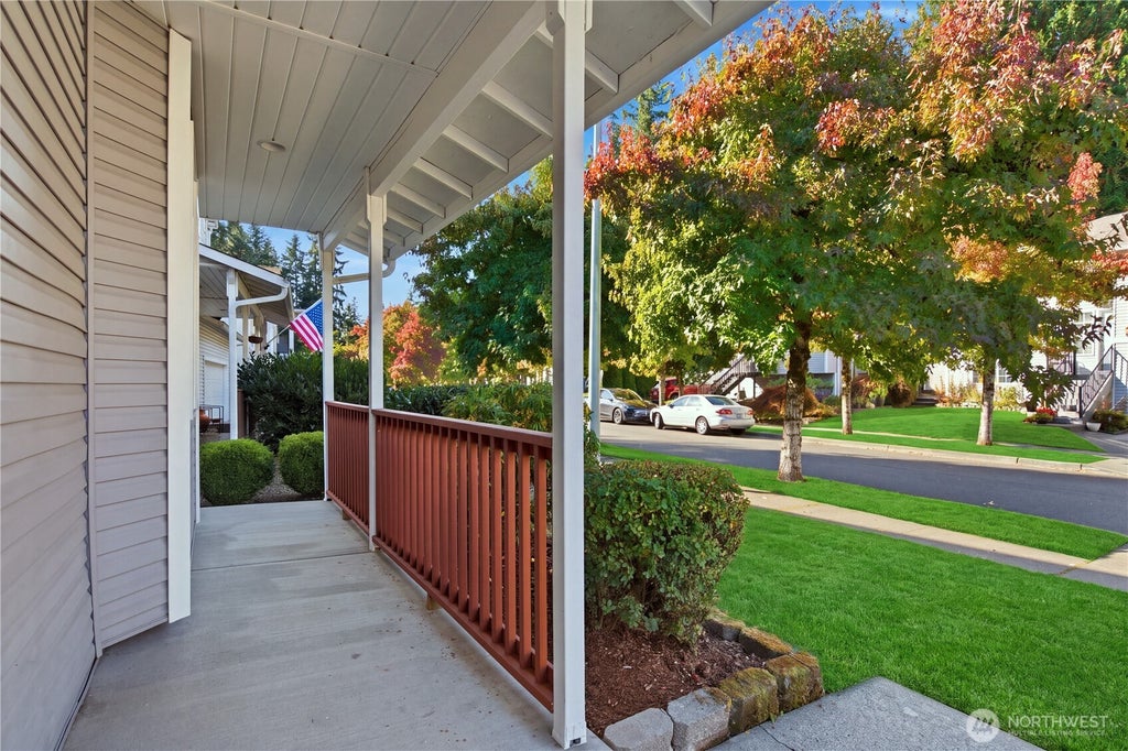 Photo of 19315 8th Ave AVE W, Lynnwood, WA 98036 (MLS # 2591987)