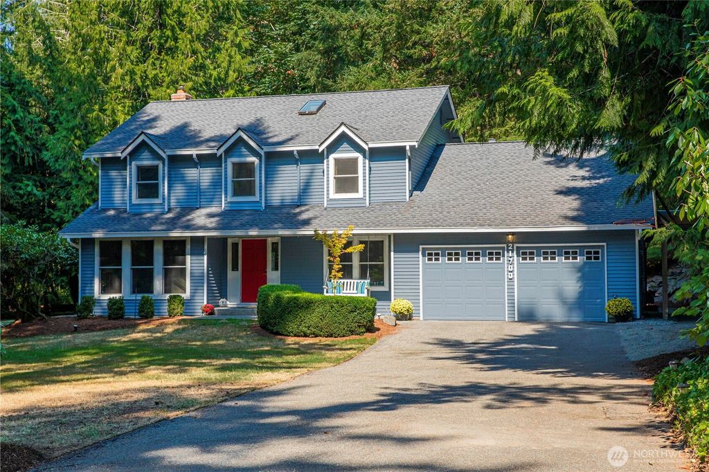 Photo of 21700 SE 37th Street, Sammamish, WA 98075 (MLS # 2433296)
