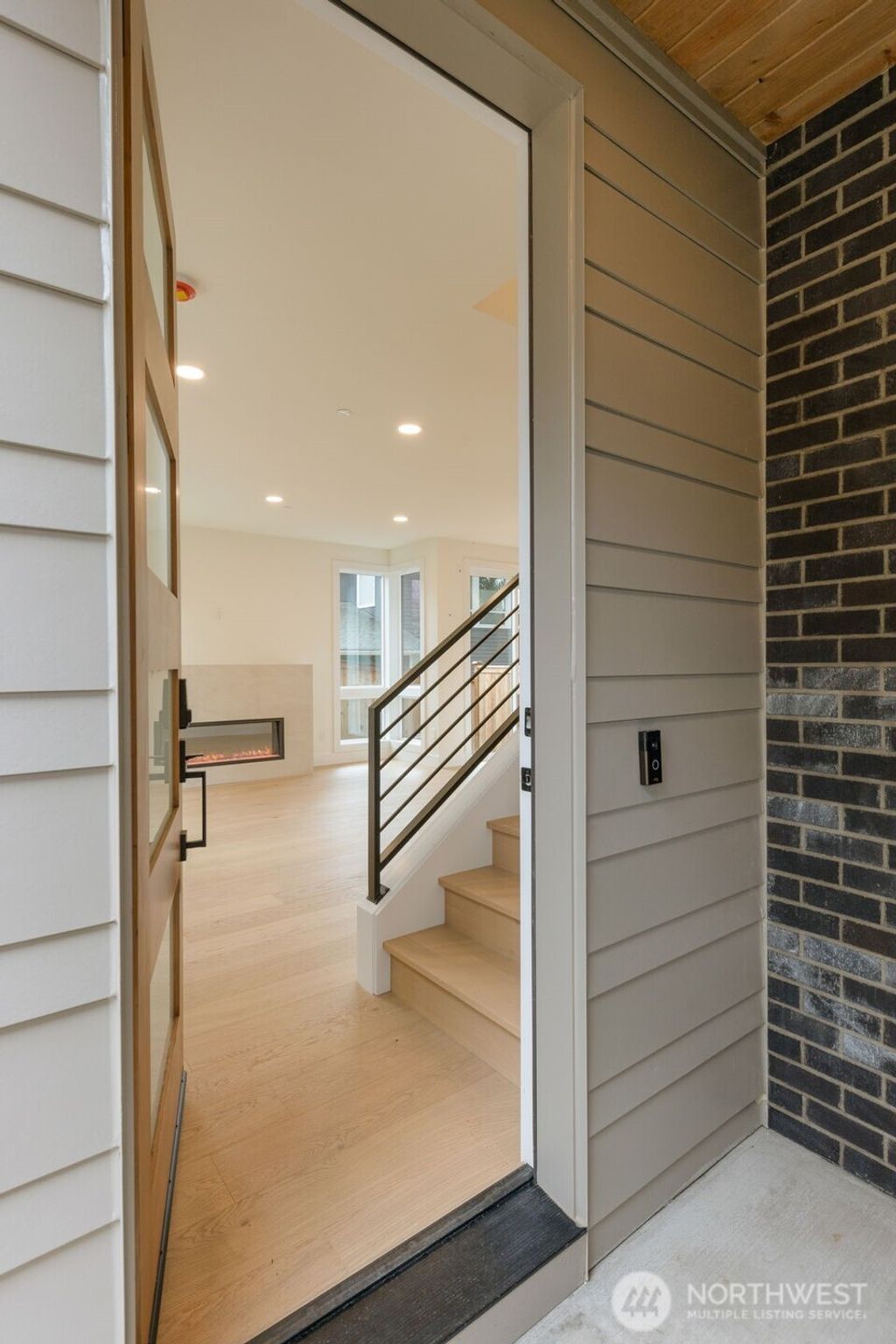 Photo of 11417 NE 91st Street, Kirkland, WA 98033 (MLS # 2488951)