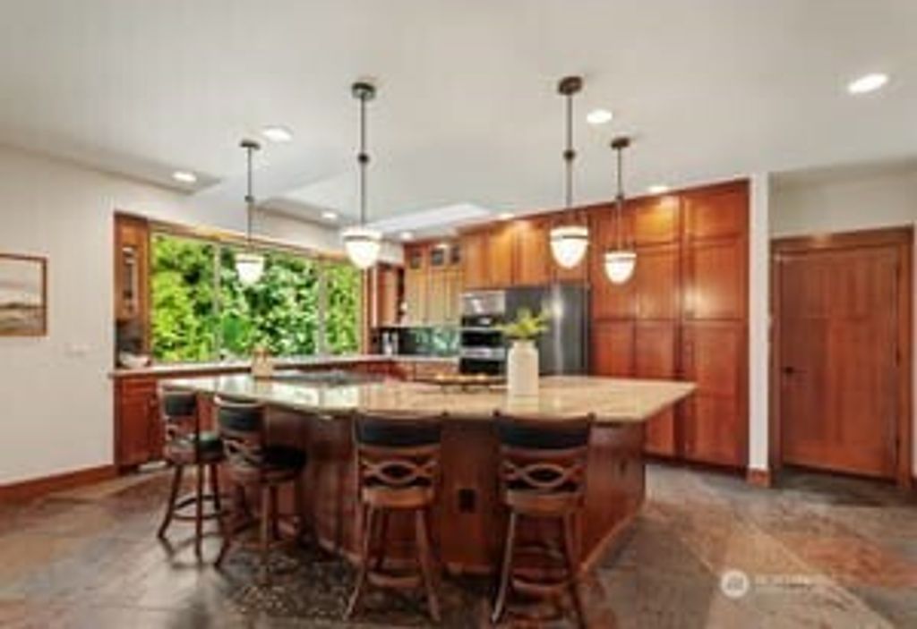 Photo of 6501 215th Avenue SE, Snohomish, WA 98290 (MLS # 2546965)