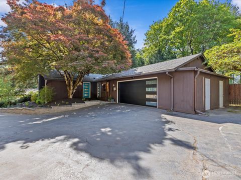 Photo of 5925 NE 202nd Lane, Kenmore, WA 98208 (MLS # 2517710)