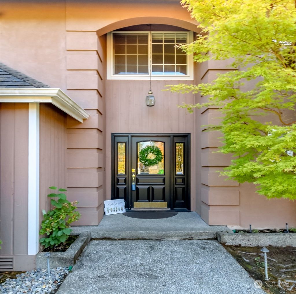 Photo of 19210 Normandy Park Drive SW, Normandy Park, WA 98166 (MLS # 2013654)