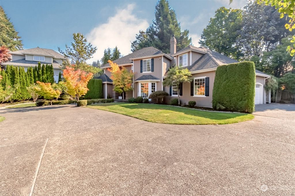 Photo of 19210 Normandy Park Drive SW, Normandy Park, WA 98166 (MLS # 2013654)