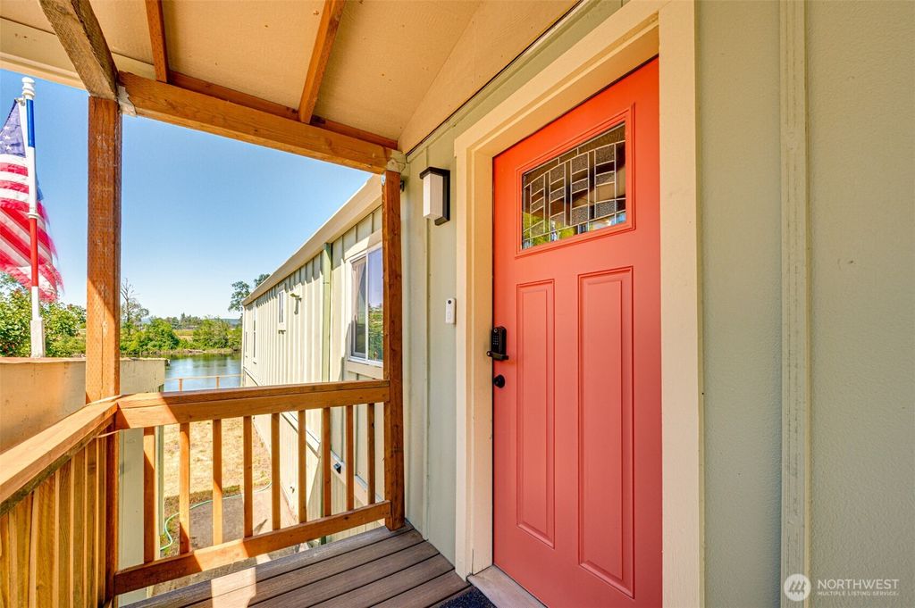 Photo of 39100 NW Pacific Highway NW #36, Woodland, WA 98674 (MLS # 2543622)
