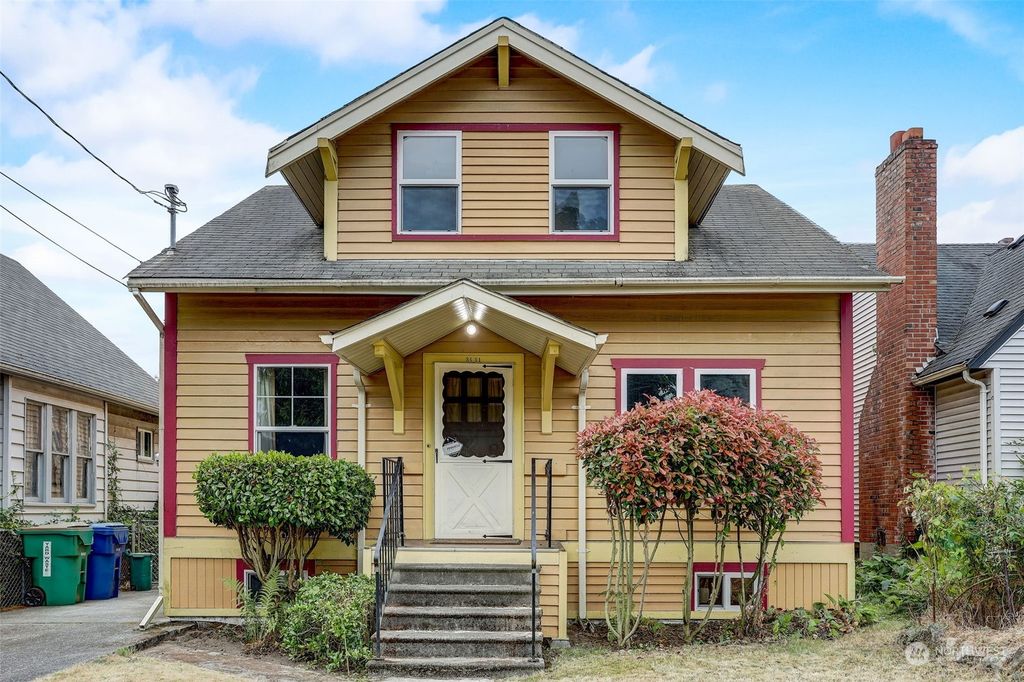 Photo of 3551 S Bennett Street, Seattle, WA 98118 (MLS # 2144712)