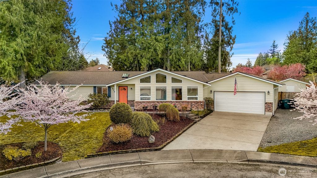 Photo of 4010 Moody Place, Mount Vernon, WA 98274 (MLS # 2499881)