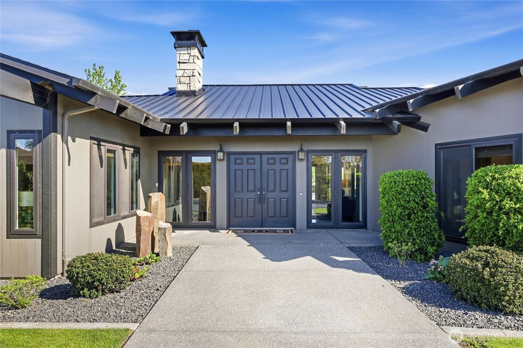 Photo of 1508 Ironwood Drive, Walla Walla, WA 99362 (MLS # 2514803)