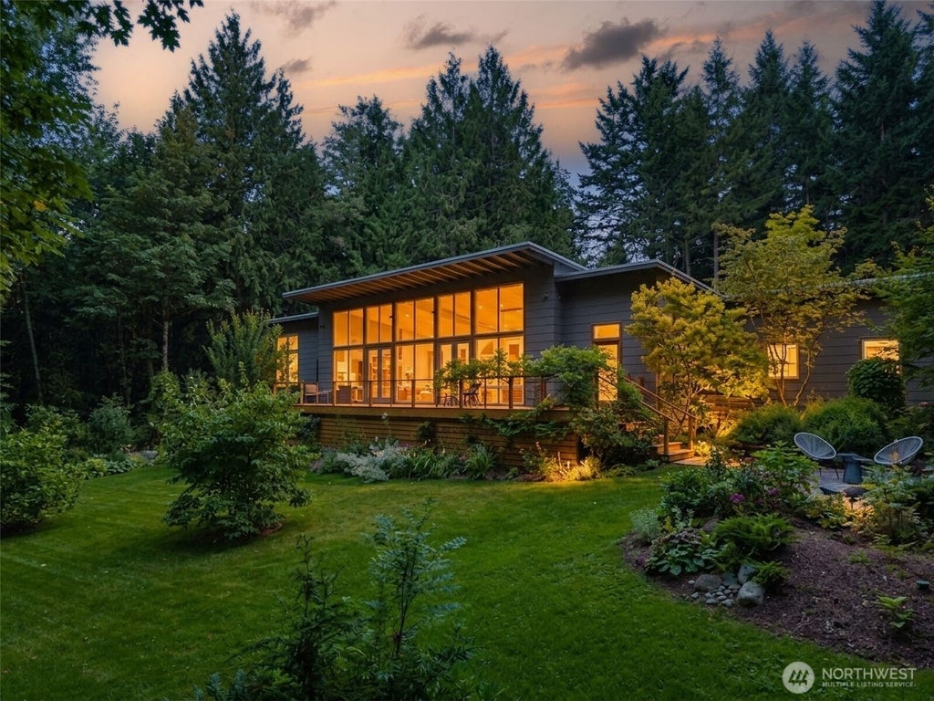 Photo of 13123 Phelps Road NE, Bainbridge Island, WA 98110 (MLS # 2577268)