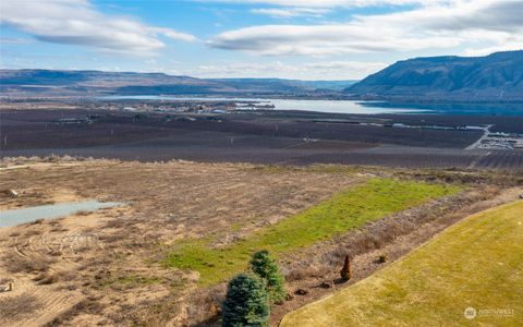 Photo of 0 The Park Place #5, Brewster, WA 98812 (MLS # 2202735)