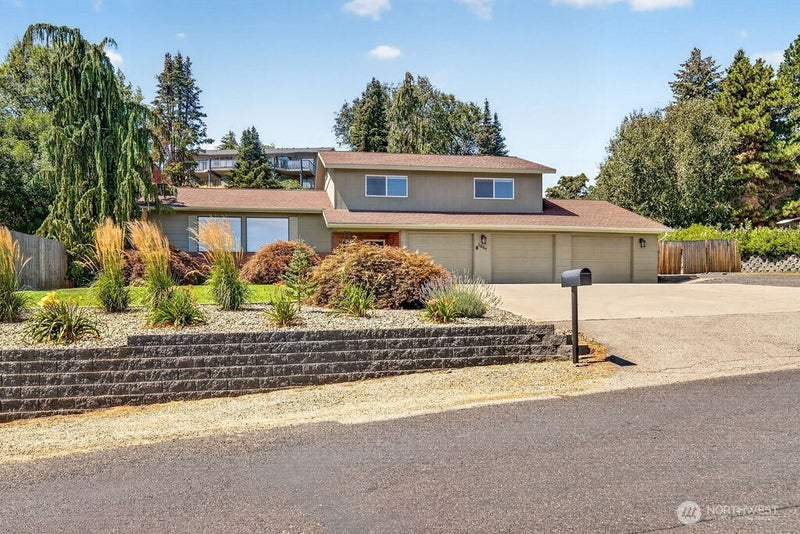 1607 Horselake Road