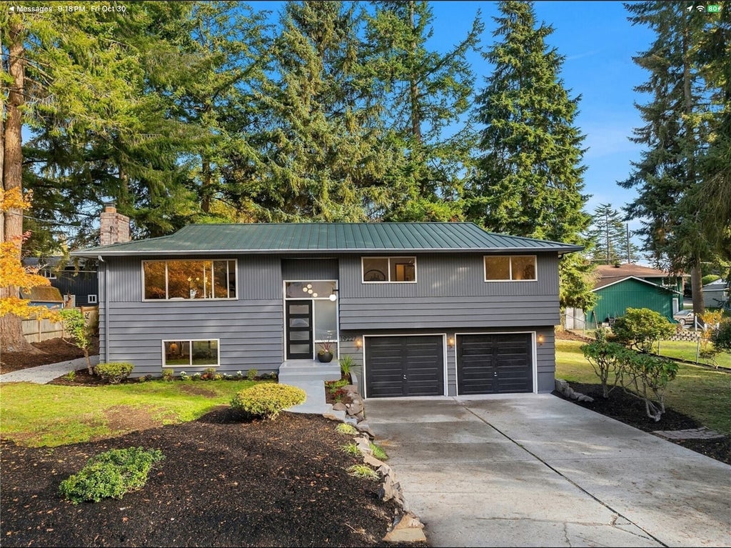 Photo of 19227 49th Avenue W, Lynnwood, WA 98036 (MLS # 2599637)