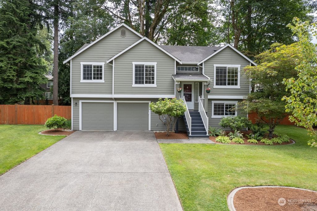 Photo of 32563 NE 46th Place, Carnation, WA 98014 (MLS # 2296554)