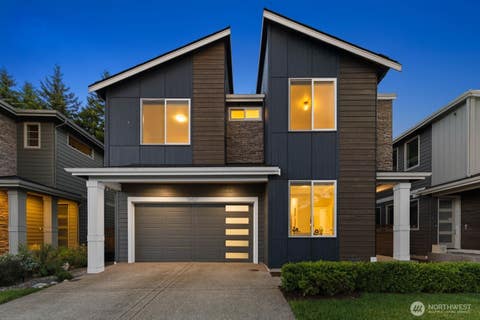 Photo of 13427 Edmunds Parkway E, Bonney Lake, WA 98391 (MLS # 2544196)