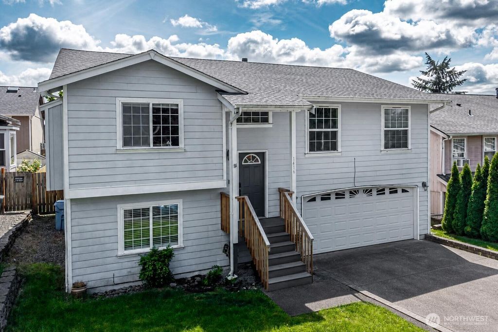 Photo of 1416 200th Street Ct E, Spanaway, WA 98387 (MLS # 2525933)