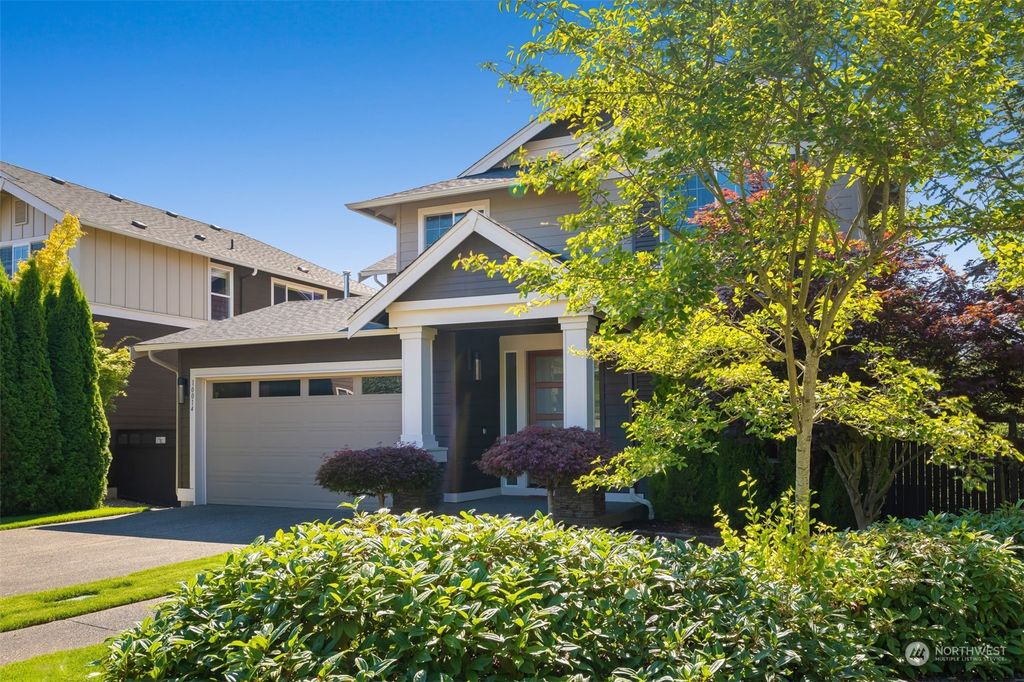 Photo of 10014 SE 192nd Place, Renton, WA 98055 (MLS # 2268031)