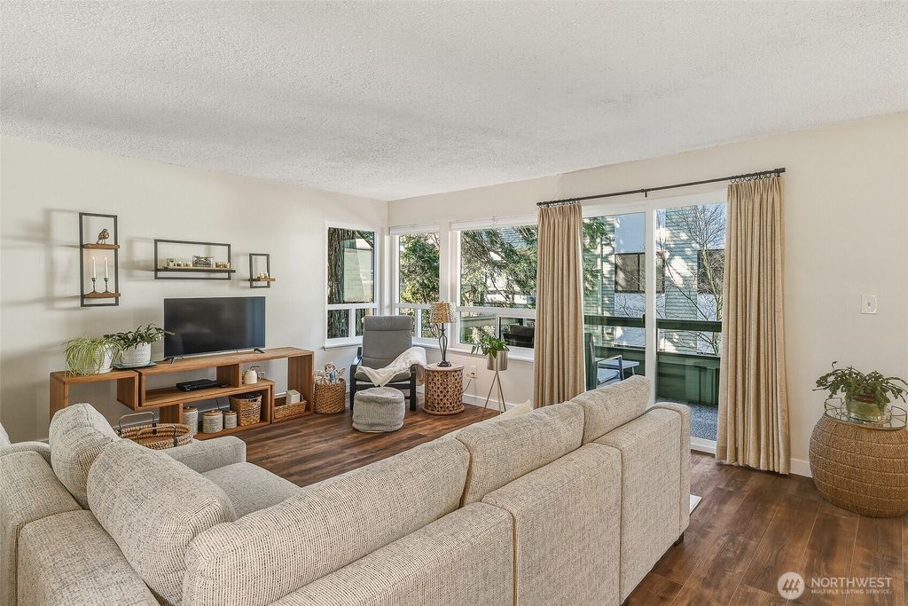 Photo of 18906 8th Avenue NW #213, Shoreline, WA 98177 (MLS # 2499825)