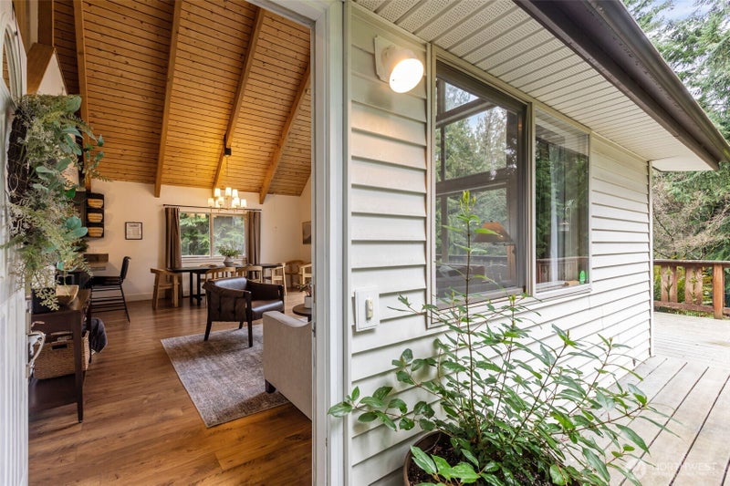 171 Harbor View Dr.