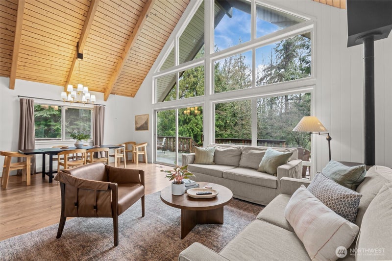171 Harbor View Dr.