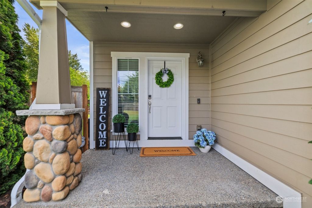 Photo of 14126 284th Place NE, Duvall, WA 98019 (MLS # 2241563)