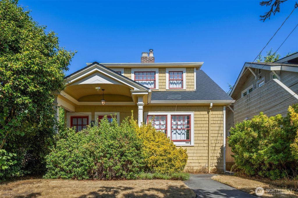 Photo of 5432 Kirkwood Place N, Seattle, WA 98103 (MLS # 2422623)