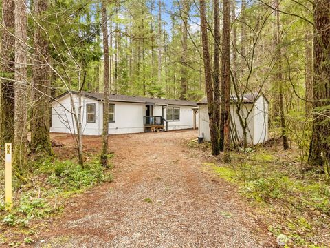 60 Kokanee Cove Way Hoodsport WA 98548
