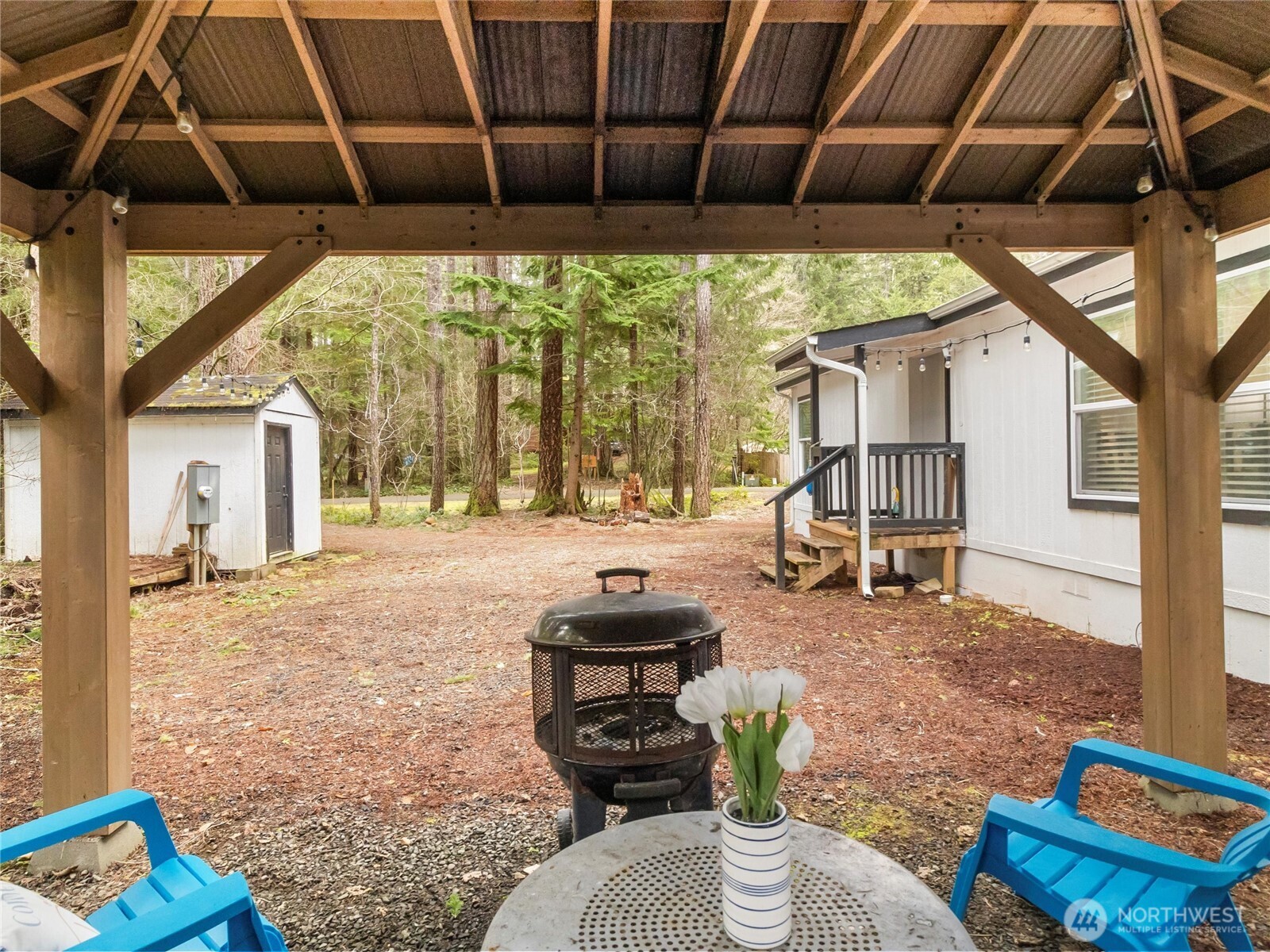 60 Kokanee Cove Way