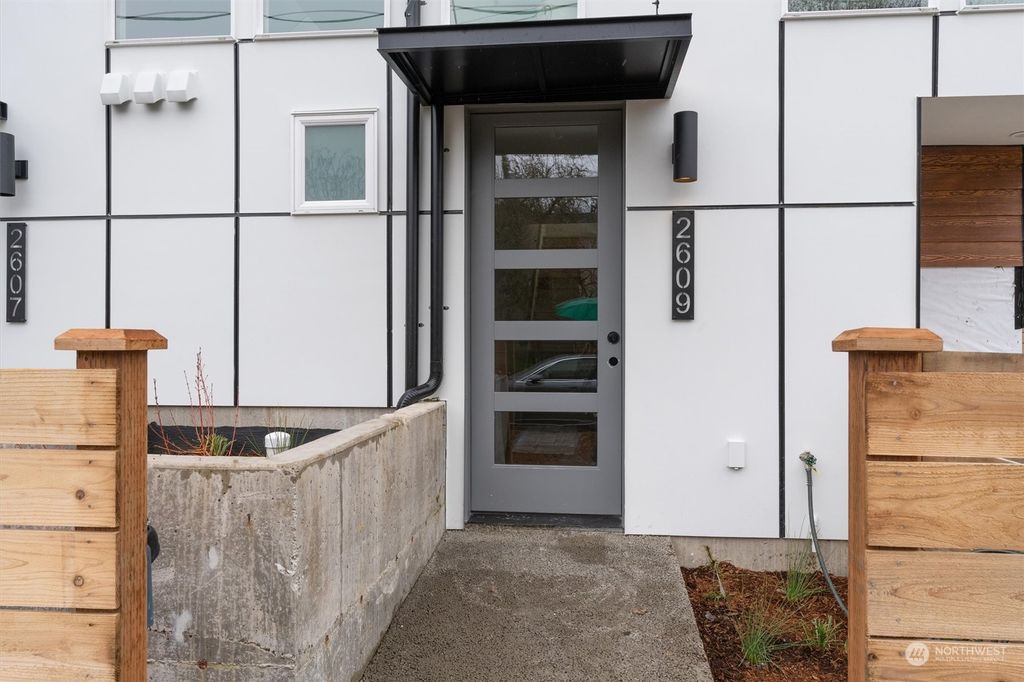 Photo of 2609 SW Nevada Street, Seattle, WA 98106 (MLS # 2034334)