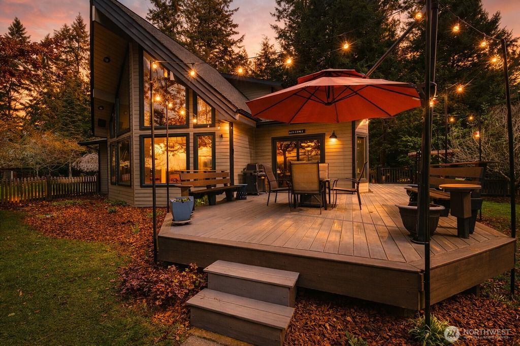 Photo of 931 Turkey Road NW, Olympia, WA 98502 (MLS # 2496030)