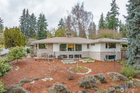 Photo of 3744 NE 165th Street, Lake Forest Park, WA 98155 (MLS # 2480569)