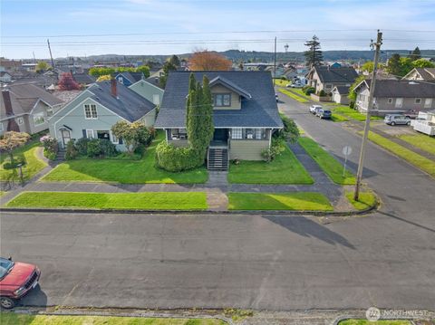 Photo of 521 W 3rd Street, Aberdeen, WA 98520 (MLS # 2508209)