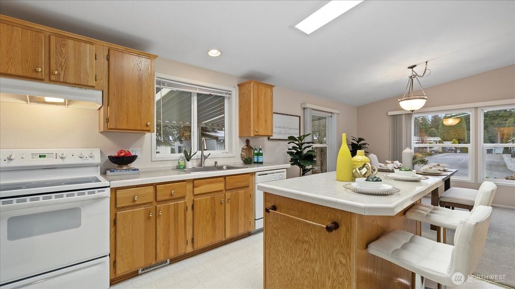 Photo of 23825 15th Avenue SE #1, Bothell, WA 98021 (MLS # 2331804)