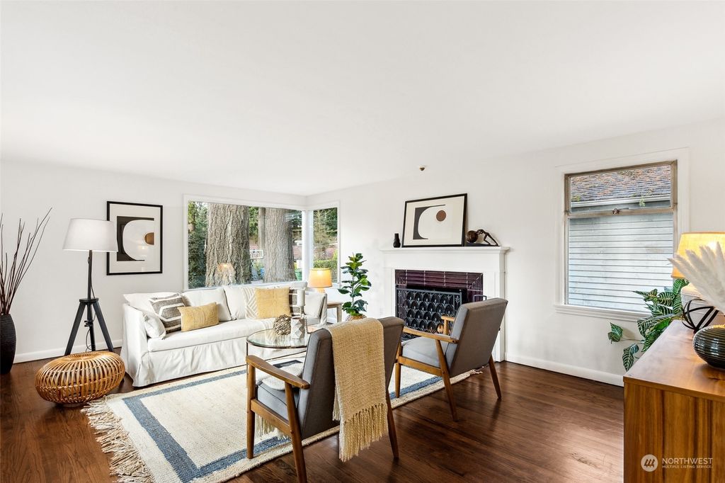 Photo of 13244 6th Avenue NW, Seattle, WA 98177 (MLS # 2194864)