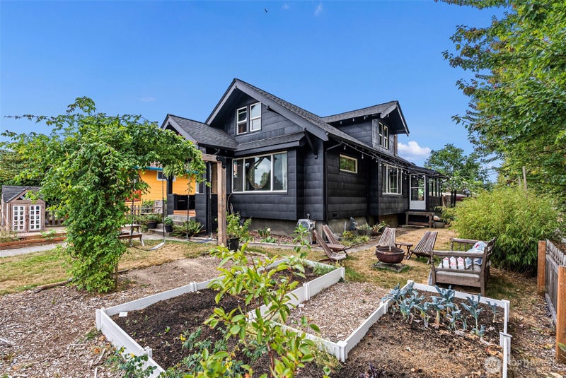624 S 45th Street