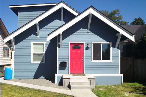 Photo of 5454 35th Avenue SW, Seattle, WA 98126 (MLS # 2494089)