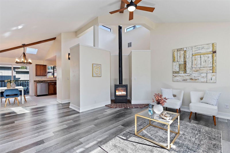3018 S 225th Place