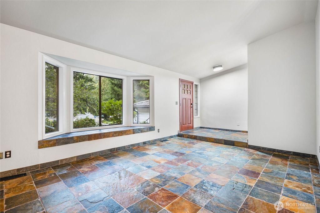 Photo of 9804 237th Place SW, Edmonds, WA 98020 (MLS # 2442434)
