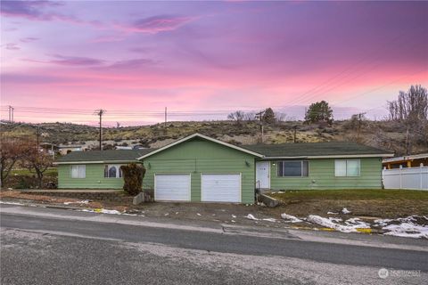Photo of 112 114 Hospital Way #112, Brewster, WA 98812 (MLS # 2319855)